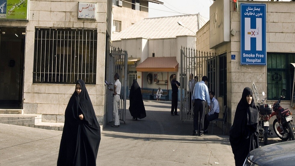 تسجيل أول حالة وفاة في طهران قد تكون مرتبطة بـ"كورونا"