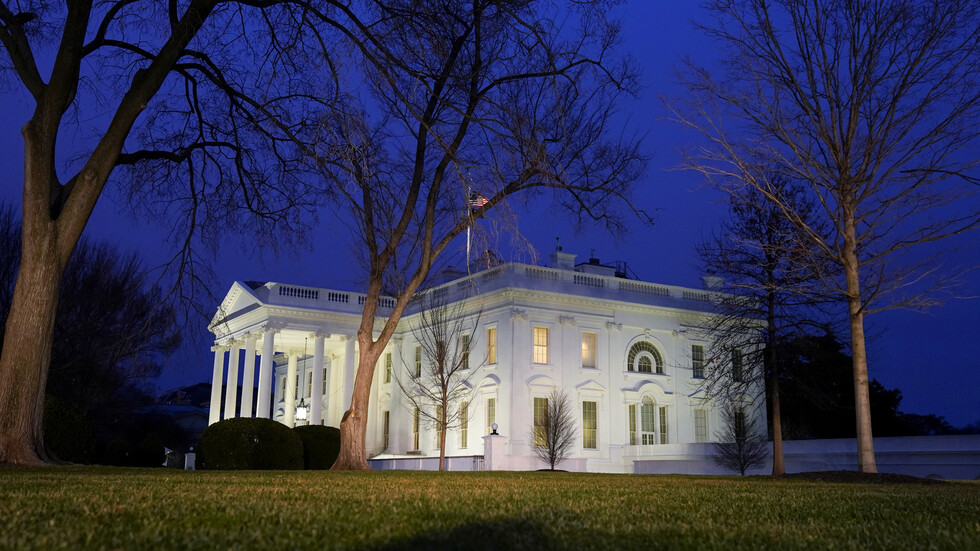 في الولايات المتحدة تنطلق ديمقراطية بلا قواعد