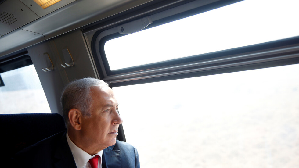 تقرير: إسرائيل تحاول ترتيب لقاء لنتنياهو مع زعيم عربي آخر قبيل الانتخابات