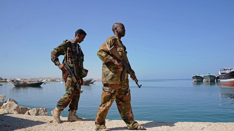 العدالة تقتص للطفلة "عائشة" بعد عام من اغتصابها وقتلها..