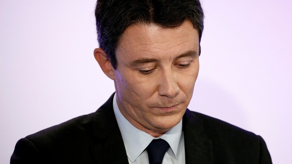 مرشح حزب ماكرون لمنصب عمدة باريس ينسحب بعد تسريب فيديو جنسي