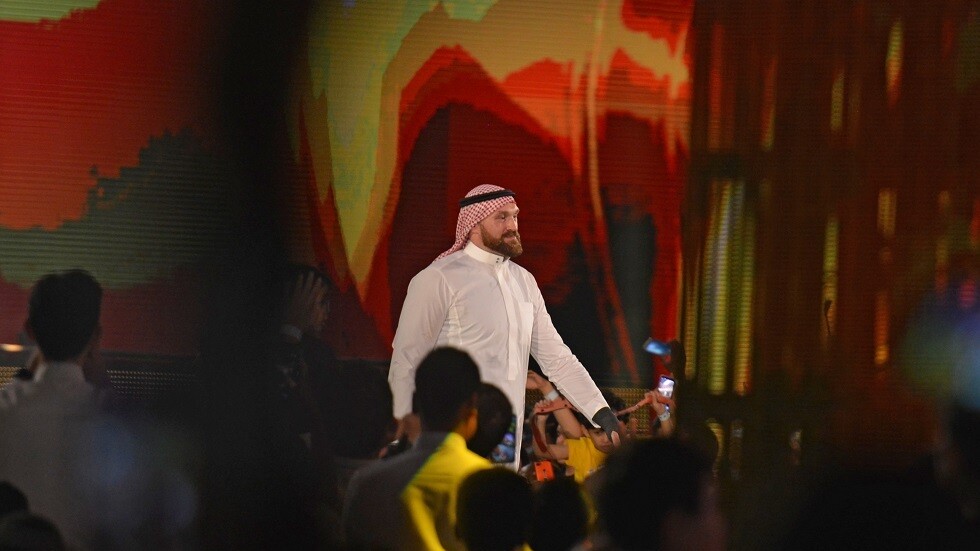 البحث عن 50 رياضيا في السعودية لتدريبهم على المصارعة الترفيهية