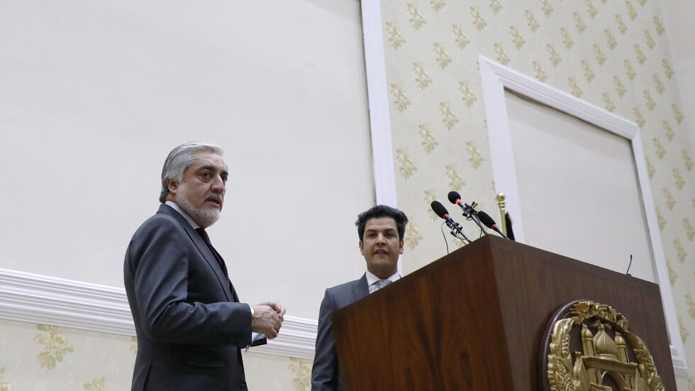 عبد الله يعلن فوزه في الانتخابات الرئاسية الأفغانية وتشكيل حكومة موازية