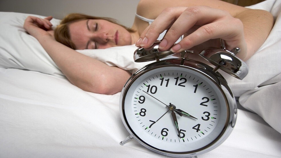 من يمكنه النوم أقل من ثماني ساعات؟