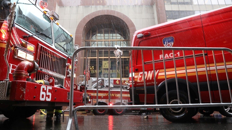 مصرع رجلي إطفاء بحريق في إحدى مكتبات كاليفورنيا