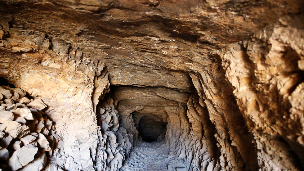 مسؤول مصري: منجم السكري أكثر مناجم الذهب ثراء في مصر