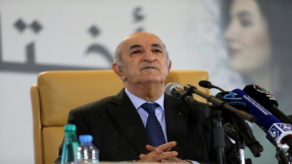 الرئيس الجزائري يعلن تاريخ بدء الحراك "يوما وطنيا"