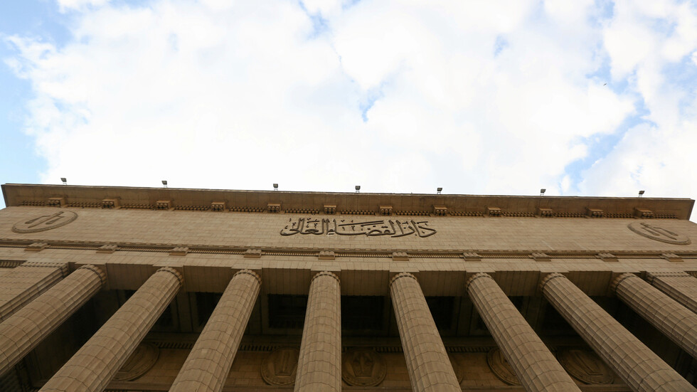 مصر.. حبس نشطاء سياسيين بعد قرار إخلاء سبيلهم