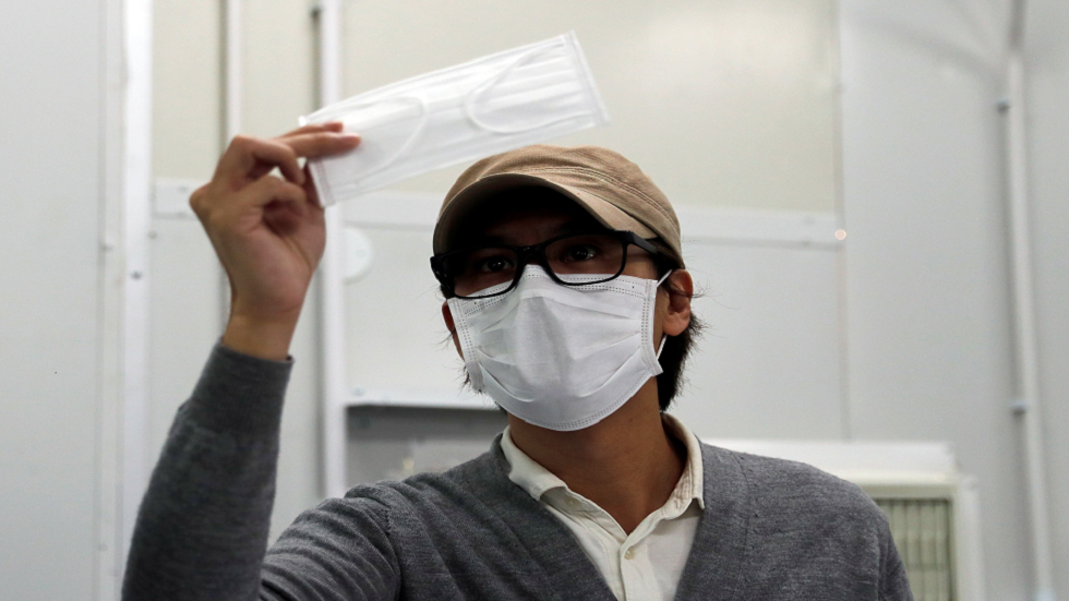 عنصر غير متوقع "لا يمكن الاستغناء عنه" قد ينقل عدوى "كورونا" لمالكه!