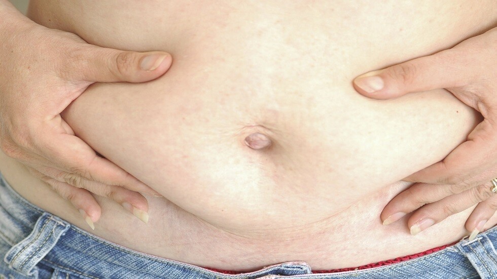 ثلاثة أخطاء تمنع التخلص من دهون البطن