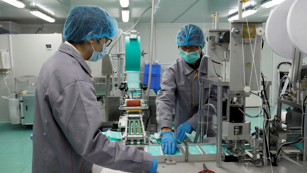 الصحة العالمية تكشف أعداد المصابين والمتوفين بسبب "كورونا" خارج الصين