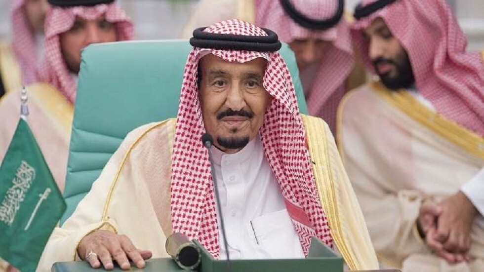 السعودية تجري تعديلات وزارية واسعة وتغير أسماء بعض الوزارات