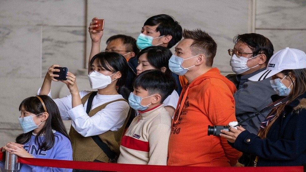 فيروس "كورونا" ينتشر في كوريا ويثير الرعب في الولايات المتحدة ويهدد البرازيل