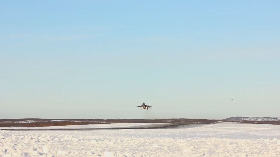 طلعات جوية لـ 