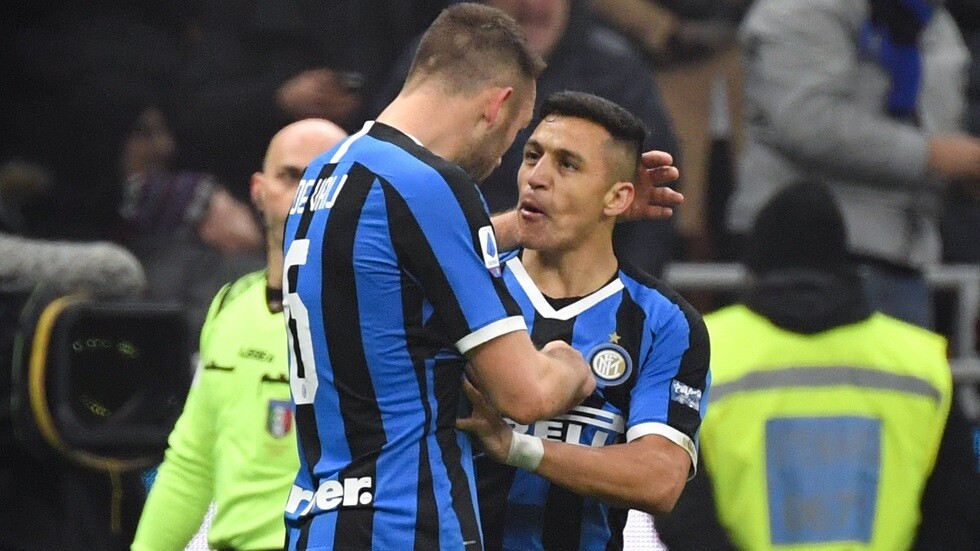 خطأ في الترجمة يصيب نجم إنتر ميلان بفيروس "كورونا"