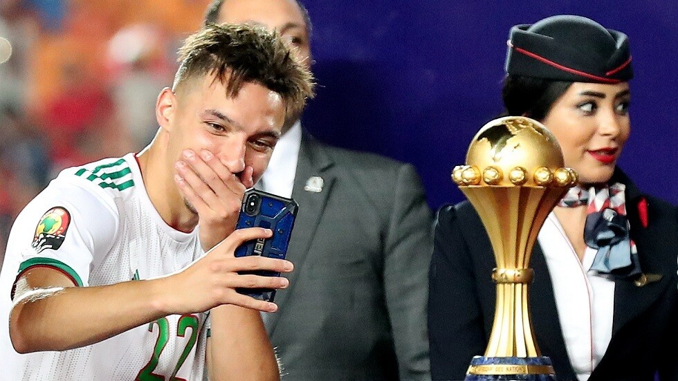 بن ناصر تحدى والده لتمثيل الجزائر بدلا من المغرب رغم تهديده بالمقاطعة