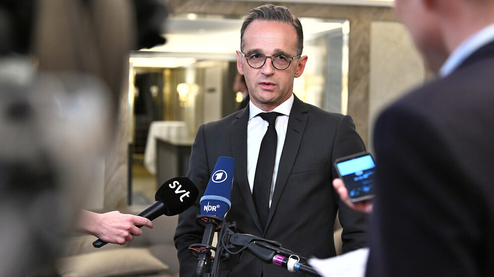 ألمانيا: بعض الدول تواصل تصدير السلاح إلى ليبيا وتنتظرها عواقب