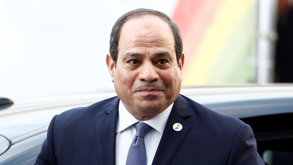 زواج وزير مصري من تونسية بقرار من السيسي