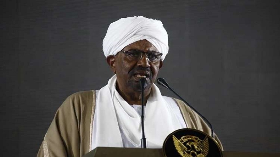 محامي البشير: تسليم الرئيس السابق للجنائية الدولية ستكون له تداعيات خطيرة على الأمن القومي السوداني