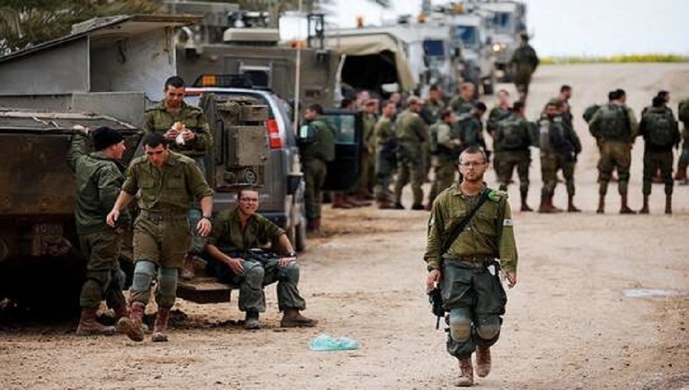 وزير دفاع  إسرائيل: لا نريد العودة إلى الهاوية ولا الدخول في حرب ثالثة مع لبنان