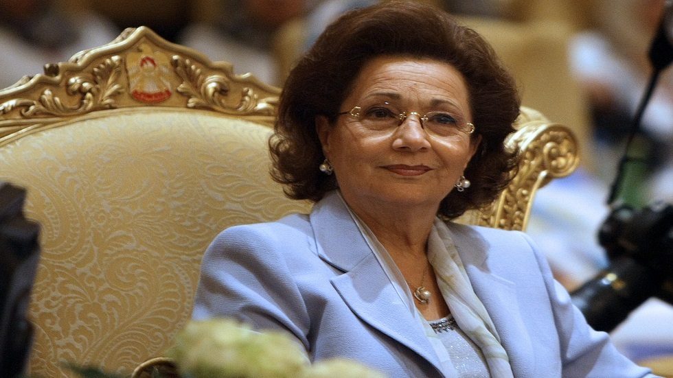سوزان مبارك تنعى زوجها الرئيس المصري السابق حسني مبارك