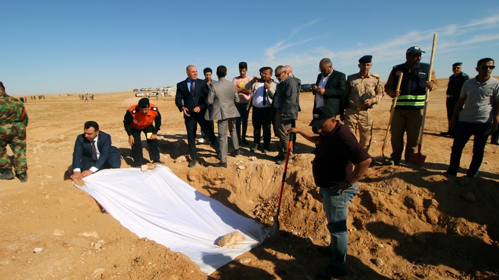 العراق يعلن القائمة الأولى لضحايا المقابر الجماعية الإيزيديين