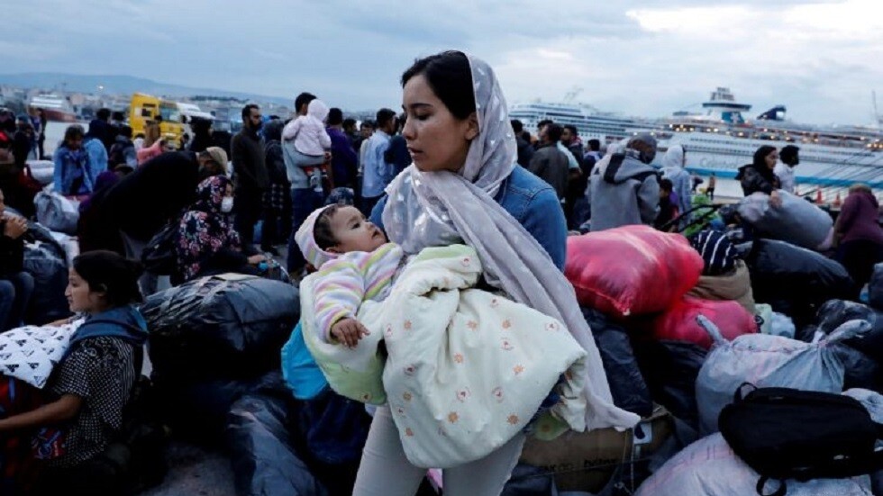 اليونان: سنحمي حدودنا ونعيد المهاجرين غير الشرعيين إلى تركيا
