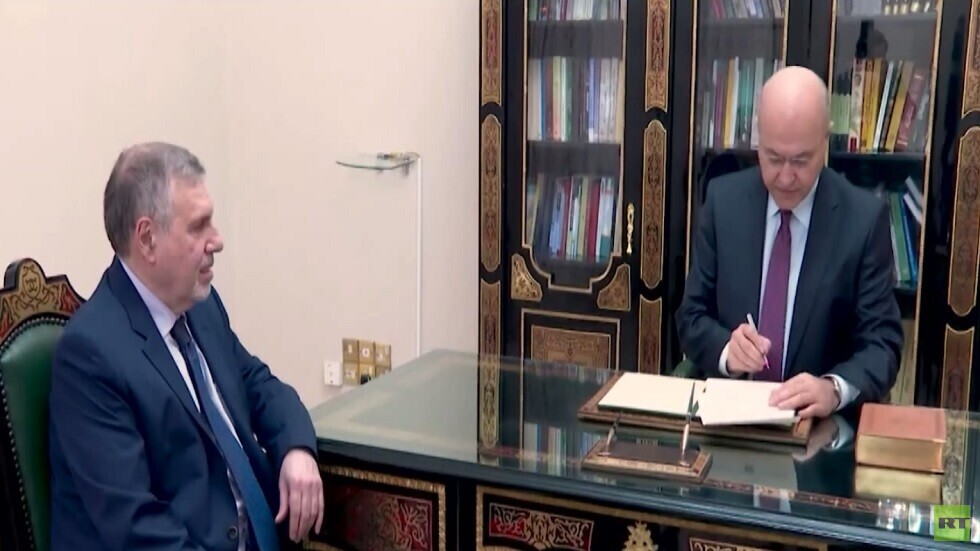 علاوي يعتذر عن تشكيل الحكومة العراقية