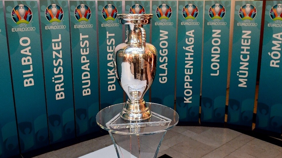 اليويفا يبدد مخاوف "إلغاء اليورو"