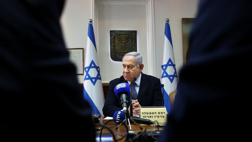 كورونا.. جنرال إسرائيلي قيد الحجر الصحي عقب لقائه نتنياهو