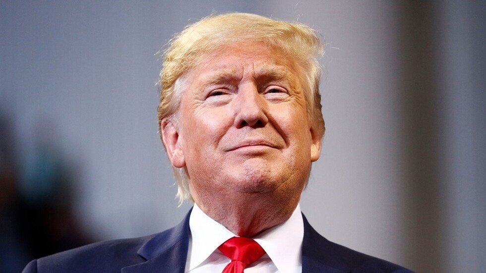 ترامب يسخر بكلمات لاذعة من منافسيه المحتملين على الرئاسة