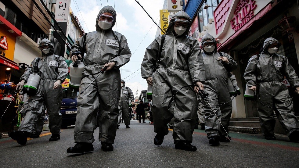 هكذا تحارب بلدان العالم فيروس كورونا (صور)