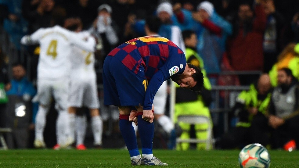 قاهر برشلونة في "الكلاسيكو" يفوز بجائزة في ريال مدريد