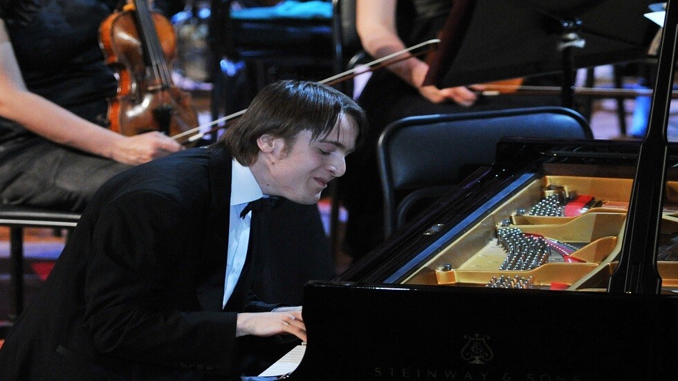نجاح باهر لعازف بيانو روسي في واشنطن (فيديو)