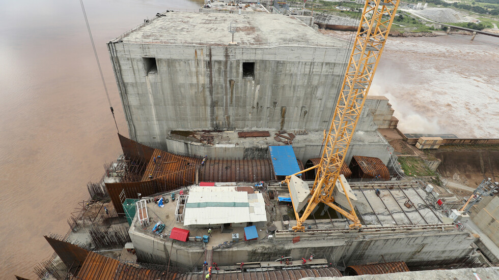 خبير يوضح لـRT سبب عدم قدرة إثيوبيا ملء "سد النهضة" إلا بموافقة مصر