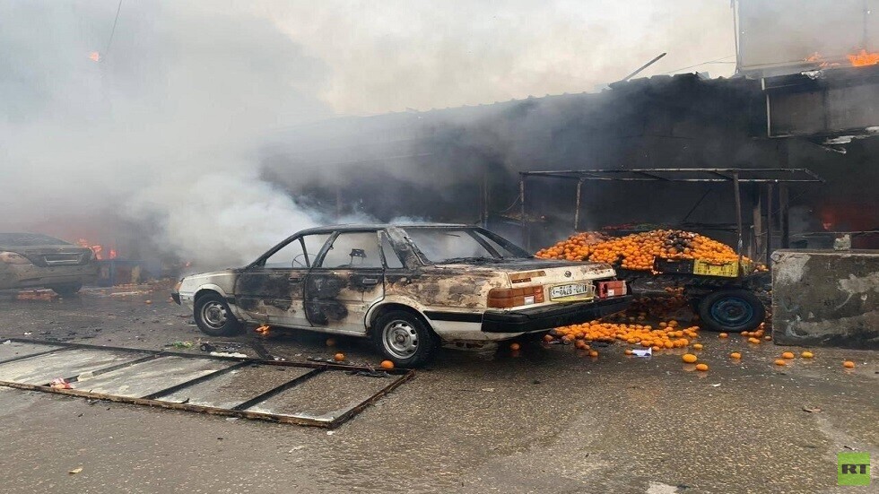 6 قتلى في حريق ضخم اندلع وسط قطاع غزة (صور)