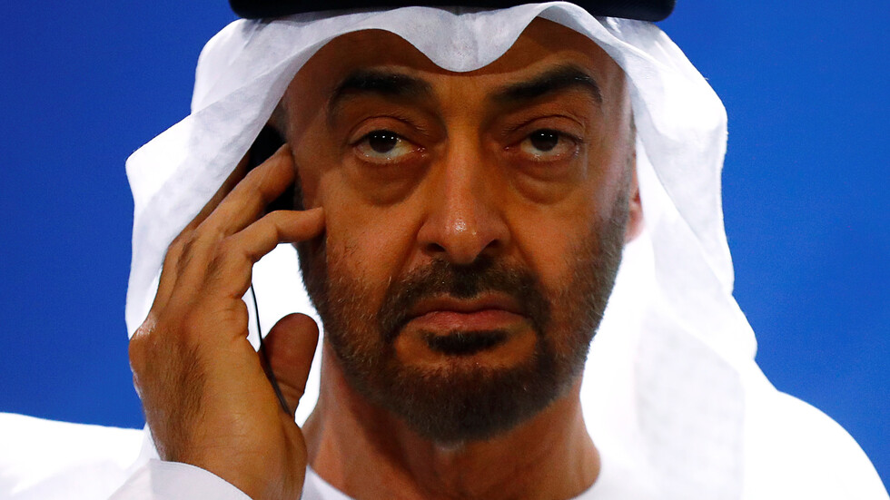 ولي عهد أبوظبي يبحث مع بيل غيتس التعاون لمواجهة "كورونا"