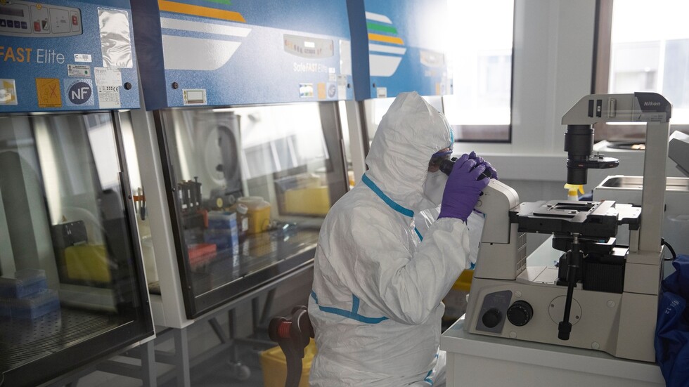 الصحة الفرنسية: ارتفاع عدد الوفيات جراء فيروس كورونا في فرنسا إلى 16 حالة