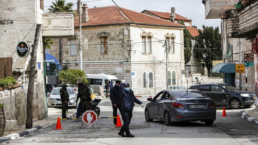 "النرجيلة".. في زمن الكورونا! (صورة)