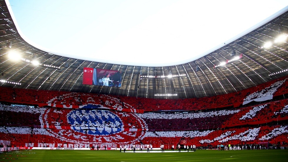 بايرن ميونخ بزي عام 1900 يهزم أوجسبورغ (صور)