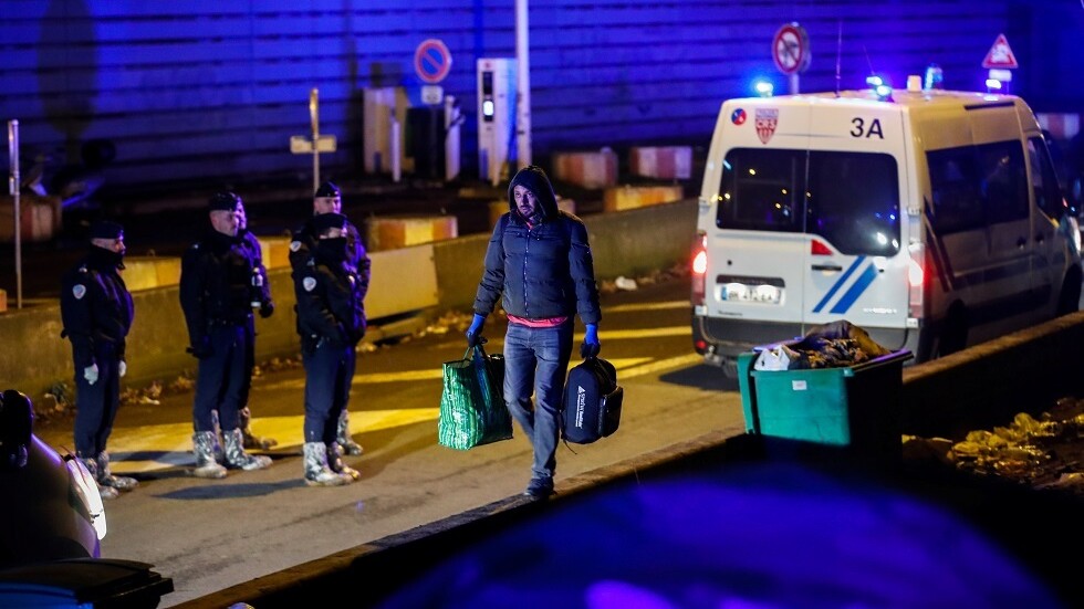 إصابة شخص على الأقل بجروح خطيرة في إطلاق نار على مسجد في باريس