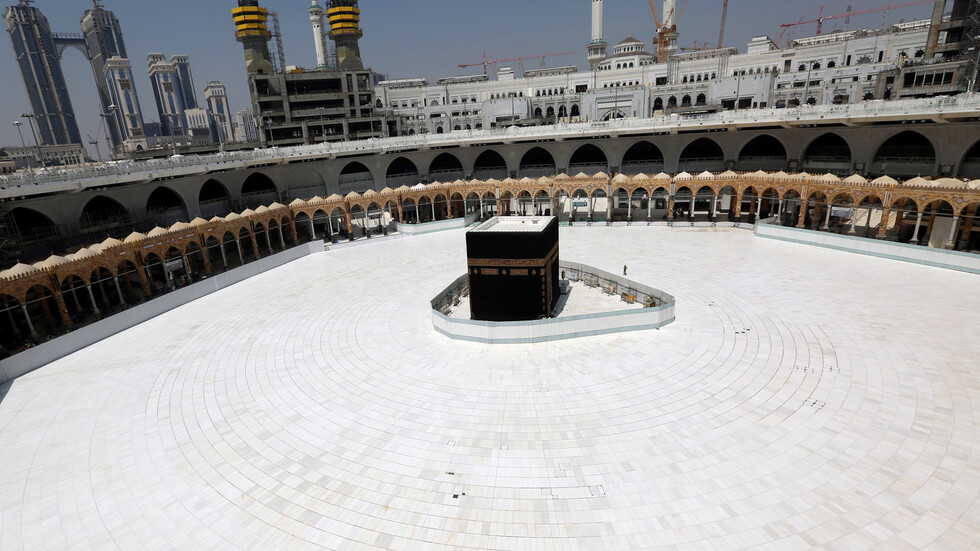 آخر إحصاءات المصابين بكورونا في دول الخليج