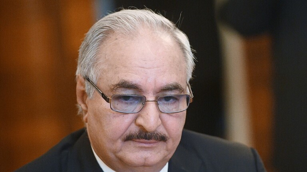 الإليزيه ينفي وصول حفتر إلى باريس