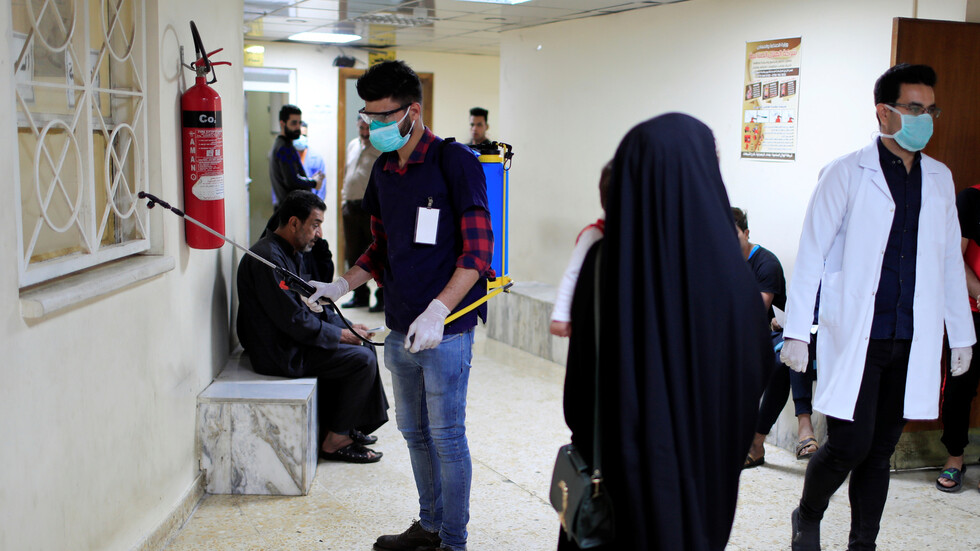 الخارجية العراقية: تعليق الخدمات القنصلية تحسبا لتفشي كورونا