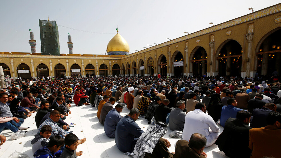 رجل دين عراقي عن "كورونا": لا يُصيب المؤمنين المخلصين بإيمانهم