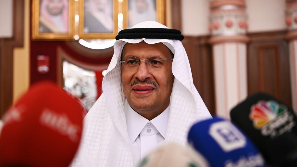 وزير الطاقة السعودي: لا حاجة لاجتماع "أوبك+" في غياب اتفاق على كيفية التعامل مع أزمة سوق النفط