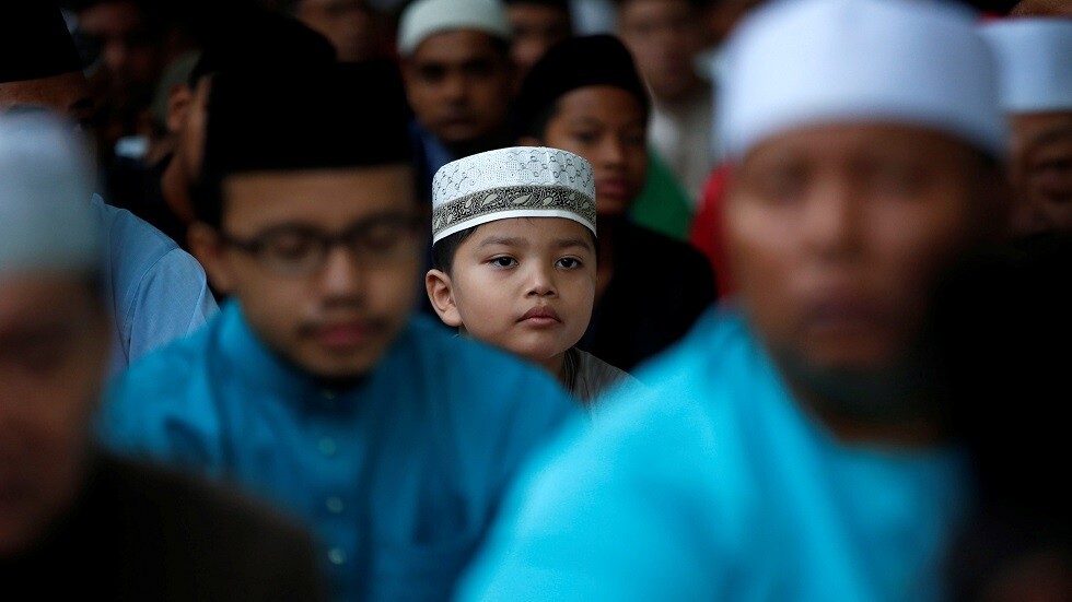 سنغافورة تغلق مساجدها لمنع انتشار فيروس كورونا