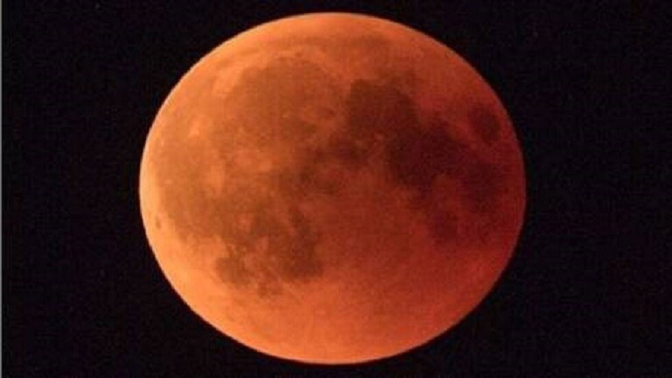 خبير روسي: كورونا بريء من تأجيل إطلاق بعثة 