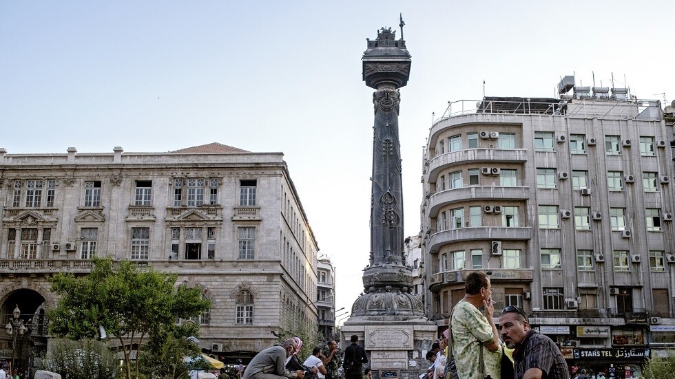 "خليك بالبيت" في سوريا!