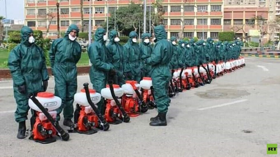 كورونا.. الجيش المصري يباشر تعقيم وتطهير المنشآت العامة (صور)